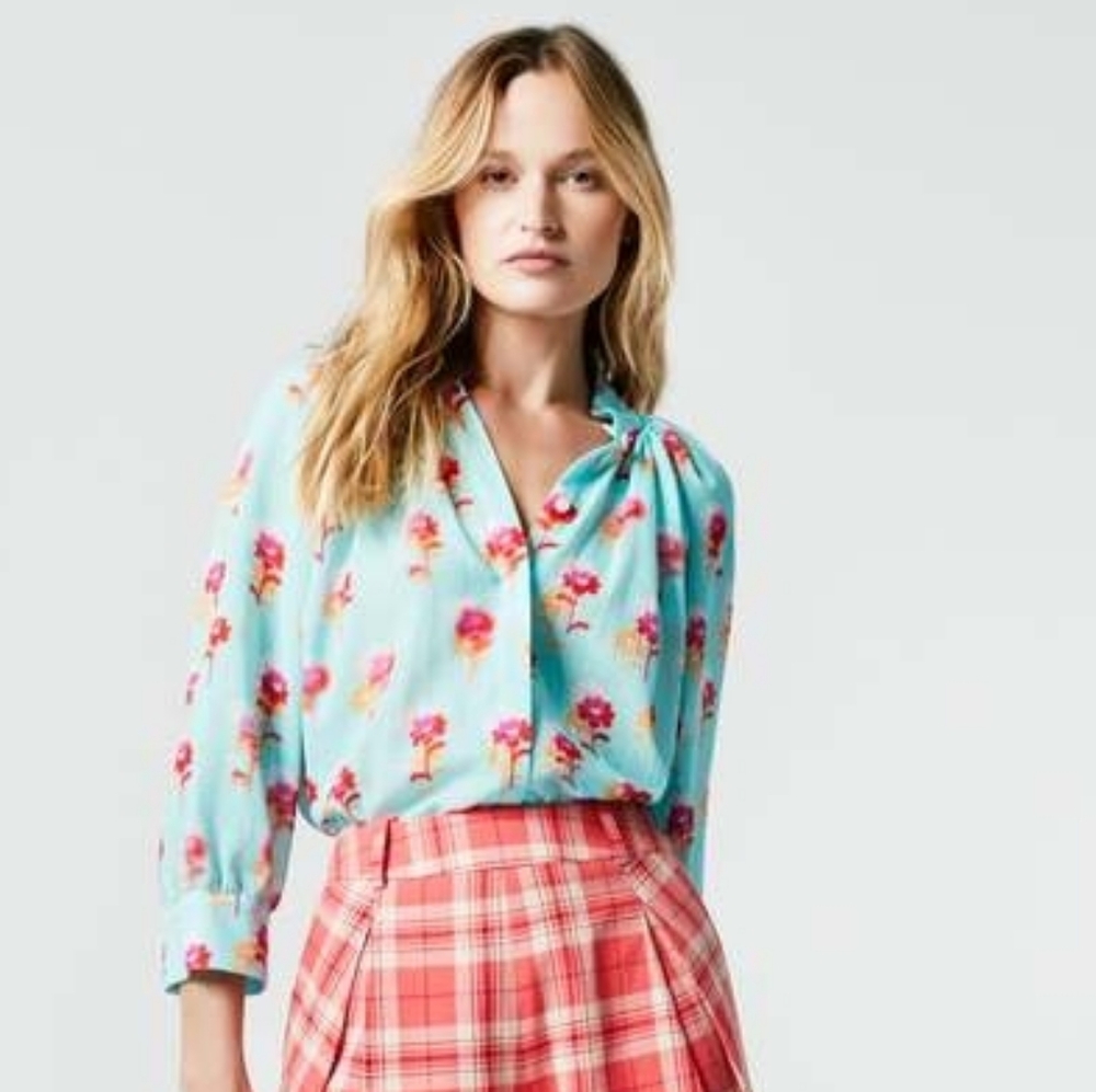 NWOT Smythe Floral Blouse in Blue and Pink